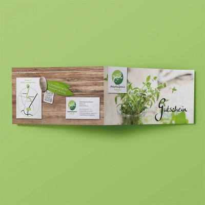 mister bk! | Referenz: Naturheilpraxis Retagne Gutschein Außenseite