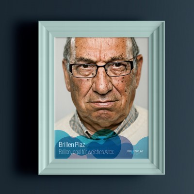 mister bk! | Referenz: Brillenplaz Bild in Bilderrahmen